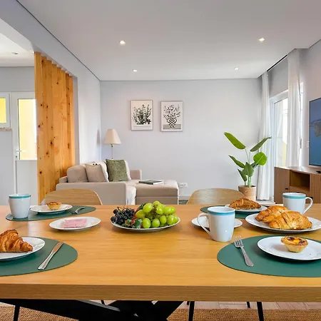 T2 Vista Mar - Ac Wifi Com 2 Casas De Banho Portimao