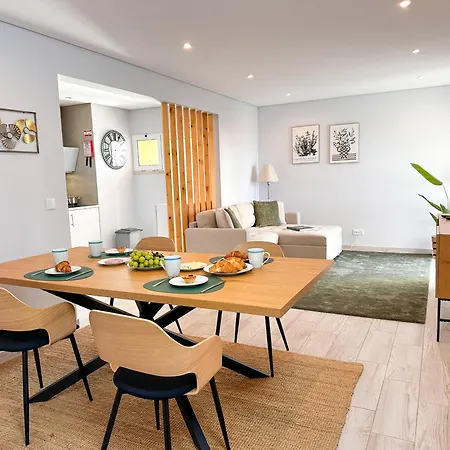 T2 Vista Mar - Ac Wifi Com 2 Casas De Banho * Portimao