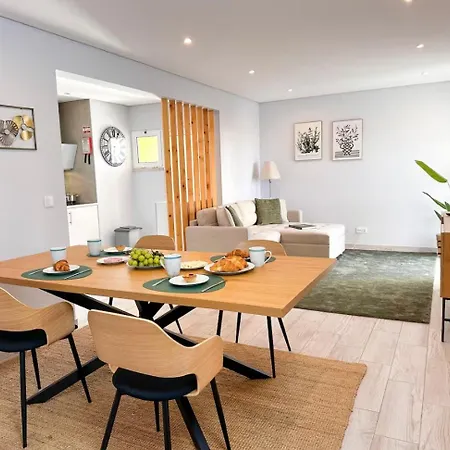 Appartamento T2 Vista Mar - Ac Wifi Com 2 Casas De Banho Portimão